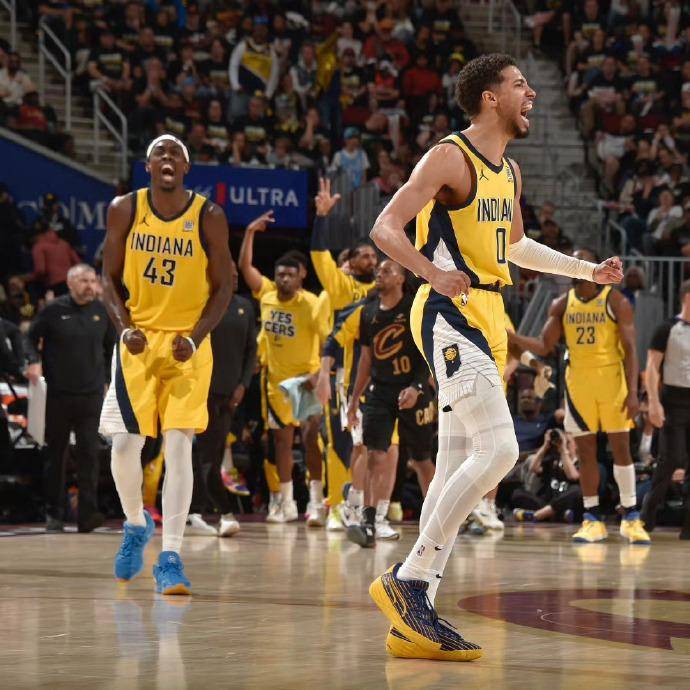 步行者官方公布新规，詹姆斯引发争议，状态爆棚球迷热议！