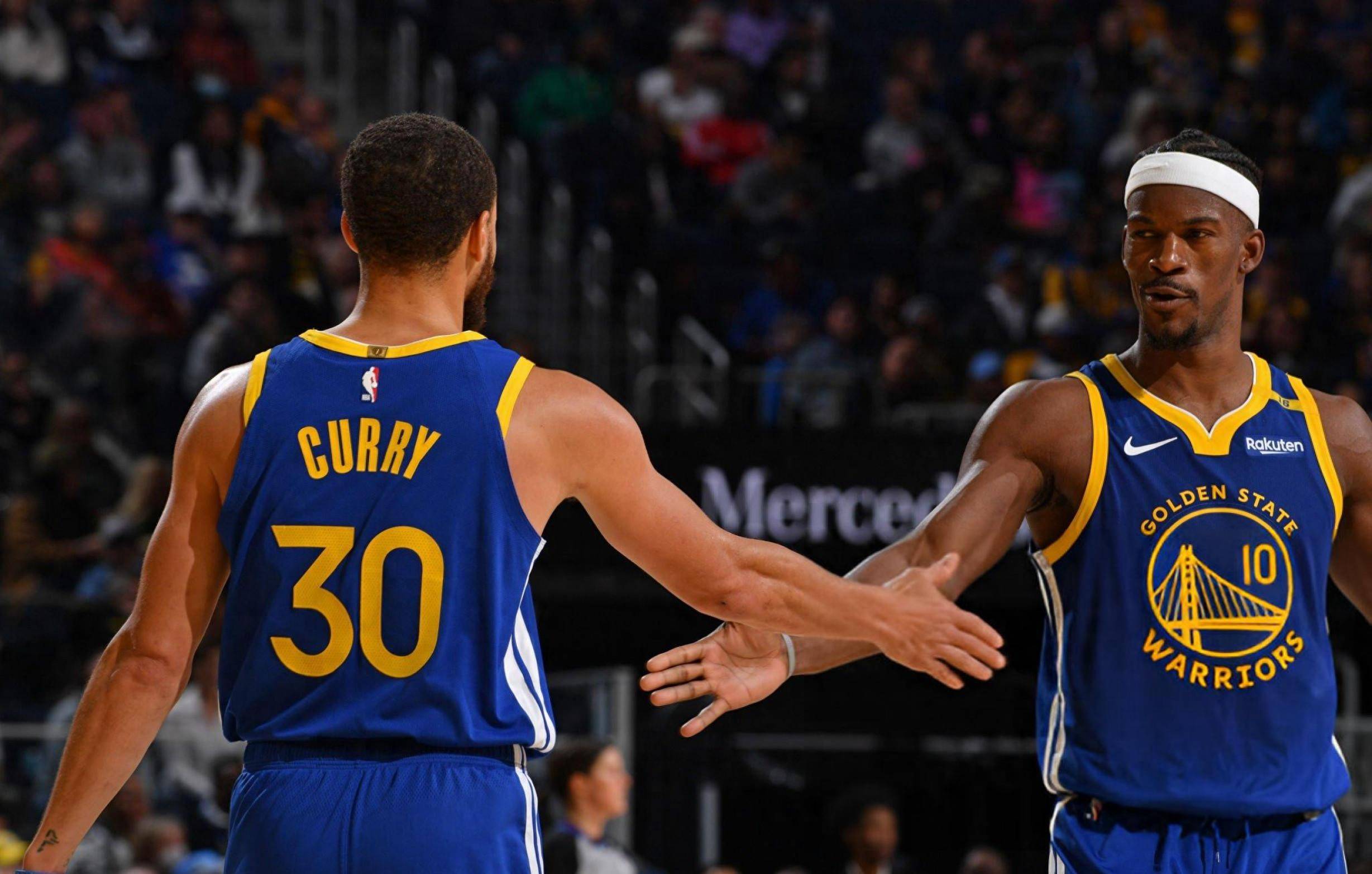 包含独行侠陷入低谷，爵士连败，库里球队命运悬念！的词条