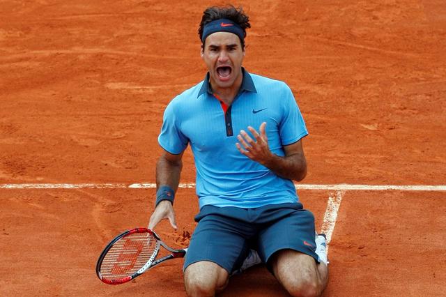 费德勒在快船比赛中重返赛场，败北引发热议！